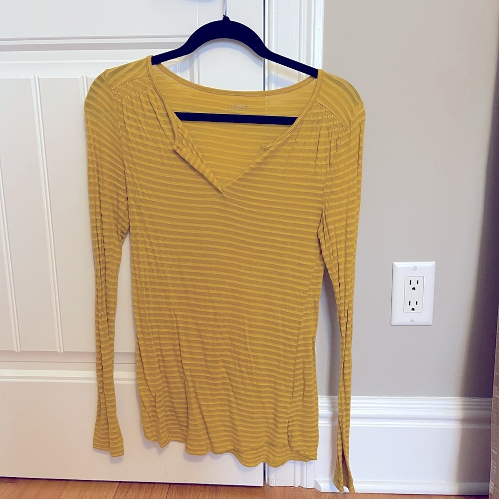 Loft long sleeve v-neck